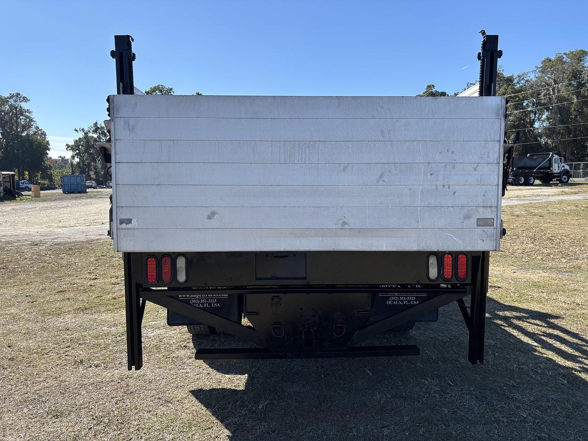 Used 2017 Freightliner M2 106 #5785