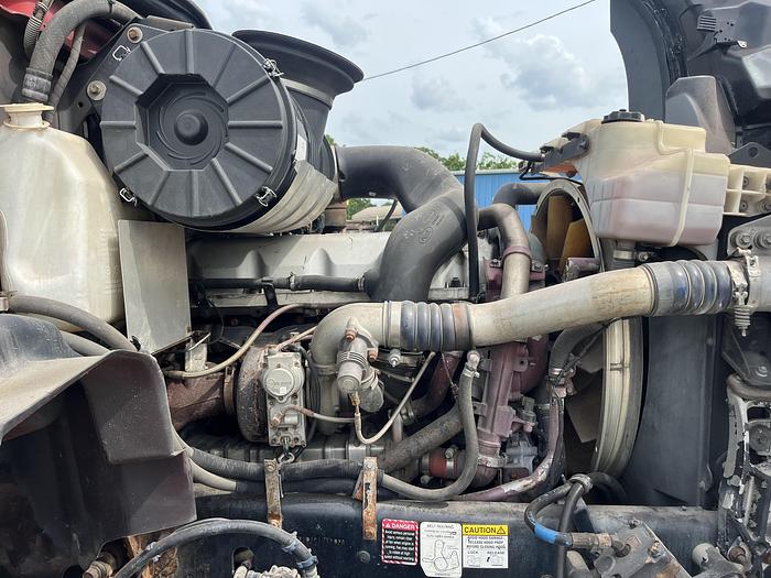 Used 2010 Mack GU813 Tri-Axle Garbage Truck #5615