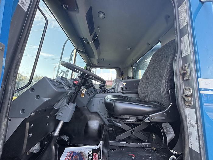 Used 2018 Mack MRU613