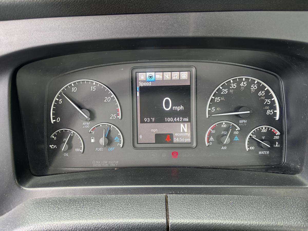 Used 2024 Freightliner Cascadia 126 Day Cab Truck #CONS