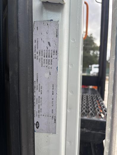 Used 2006 Mack CV713 Grapple Roll-Off Truck #5753