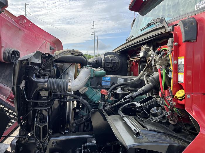 Used 2011 MACK GU173 Granite Tri-Axle Dump Truck #5607