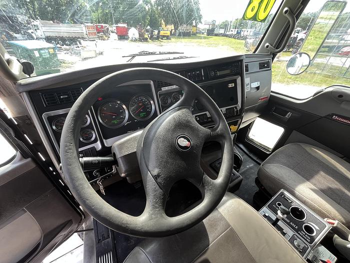 Used 2008 Kenworth T800 Tri-Axle Dump Truck #5627