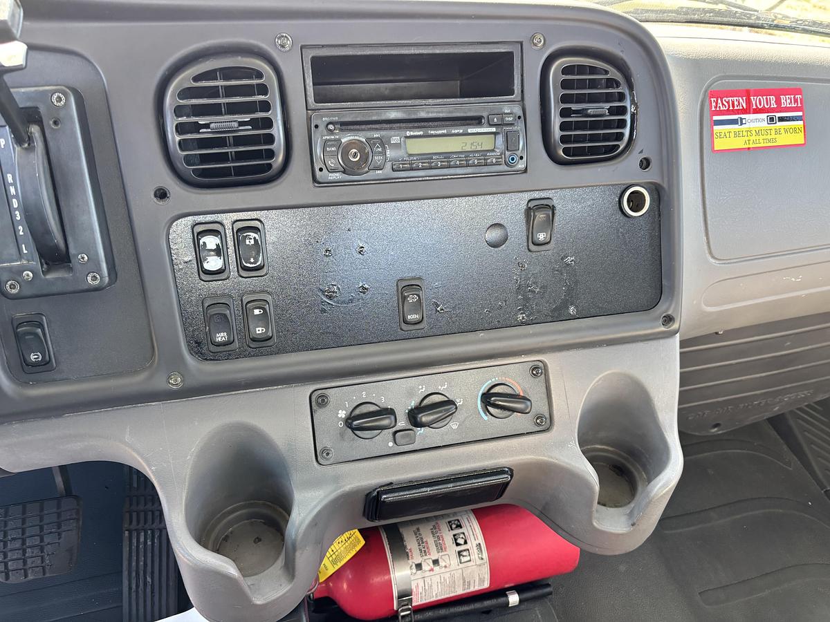 Used 2017 Freightliner M2 106 #5785