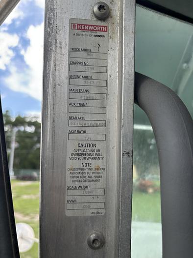 Used 2008 Kenworth T800 Fifth-Wheel Trailer Tipper Truck