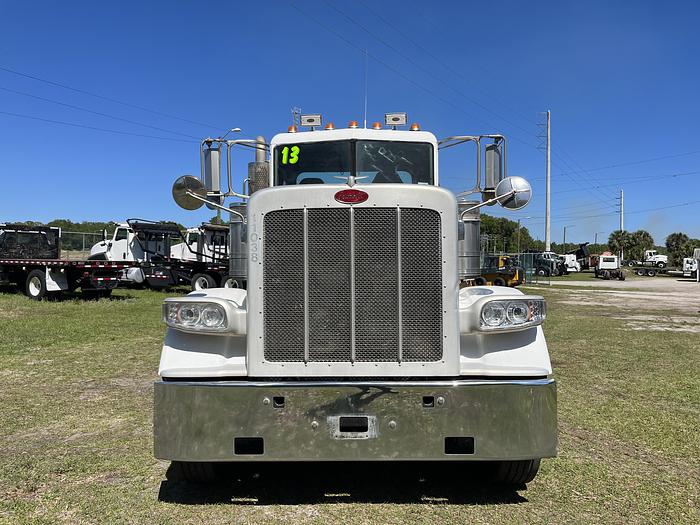 Used 2013 Peterbilt 388 Day Cab Road Tractor #5537