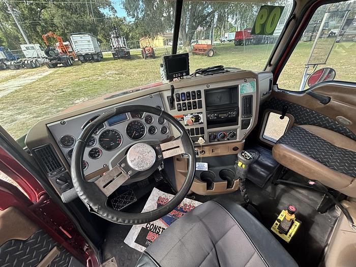 Used 2009 Mack GU813 Tandem-Axle Grapple Truck #5670