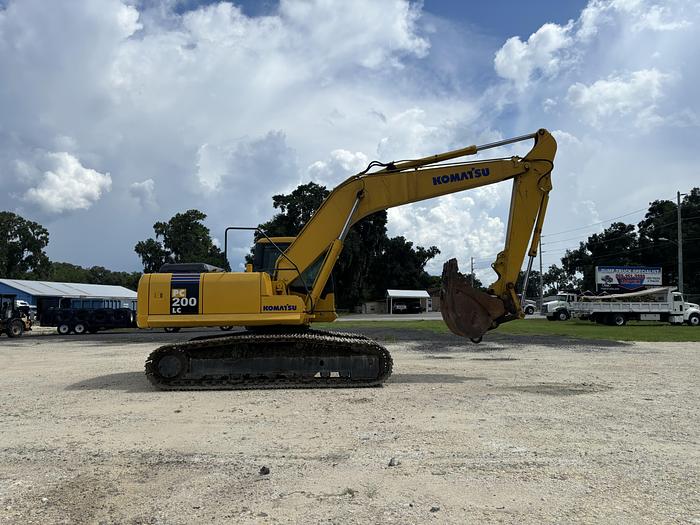 Used 2004 Komatu PC200LC-7 Excavator