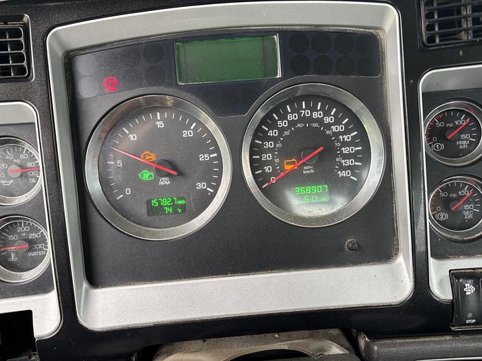 Used 2013 KW T800 Tri-Axle Cab & Chassis