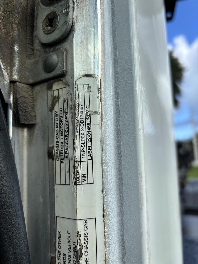 Used 2013 Peterbilt 365 Tandem-Axle Roll-Off Truck #5784