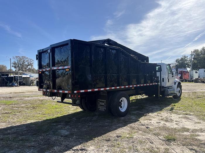 Used 2005 International Durastar 4300 Single-Axle Grapple Truck