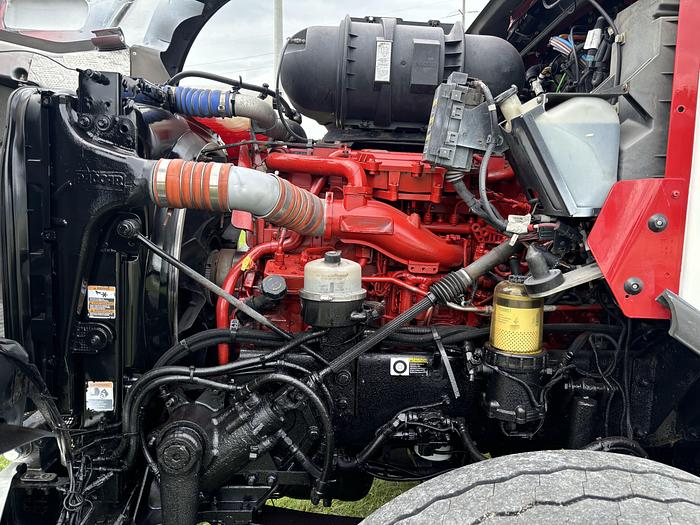 Used 2013 Kenworth T800 Tri-Axle Dump Truck