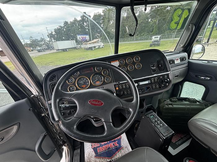 Used 2013 Peterbilt 365 Tandem-Axle Roll-Off Truck