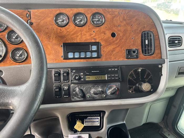 Used 2005 Peterbilt 357 Tri-Axle Dump Truck #5664