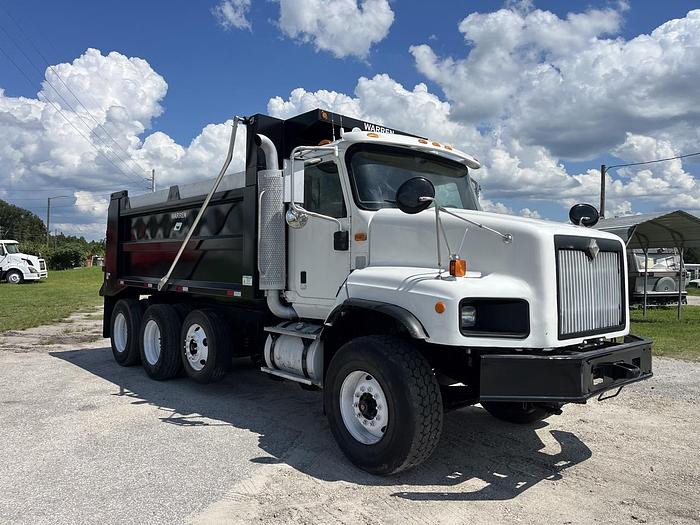 Used 2005 International PayStar Tri-Axle Dump Truck