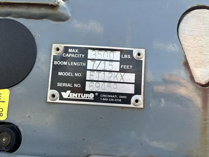 Used 2015 Ford F-550 XL Super-Duty Service Truck