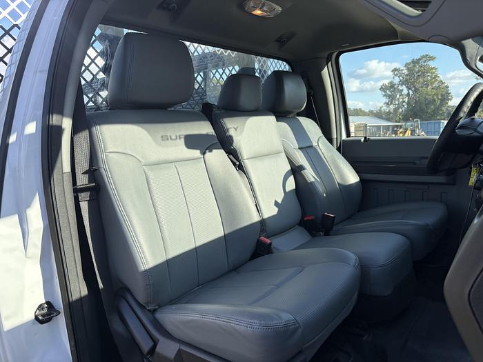 Used 2015 Ford F-350 Super-Duty Flatbed Dump