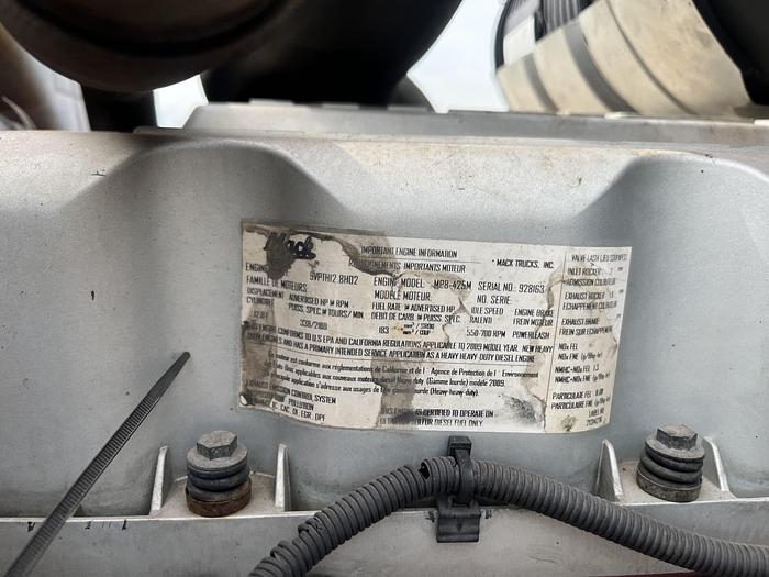 Used 2010 Mack GU813 Tri-Axle Garbage Truck #5615