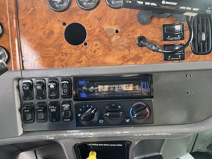 Used 2005 Peterbilt 357 Tri-Axle Dump Truck #5627