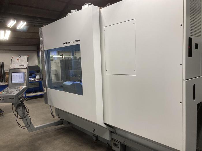 Used BRUGT UNIVERSALT BEARBEJDNINGSCENTER FABRIKAT DECKEL MAHO, MODEL DMU 60P HI-DYN - 5 AKSET