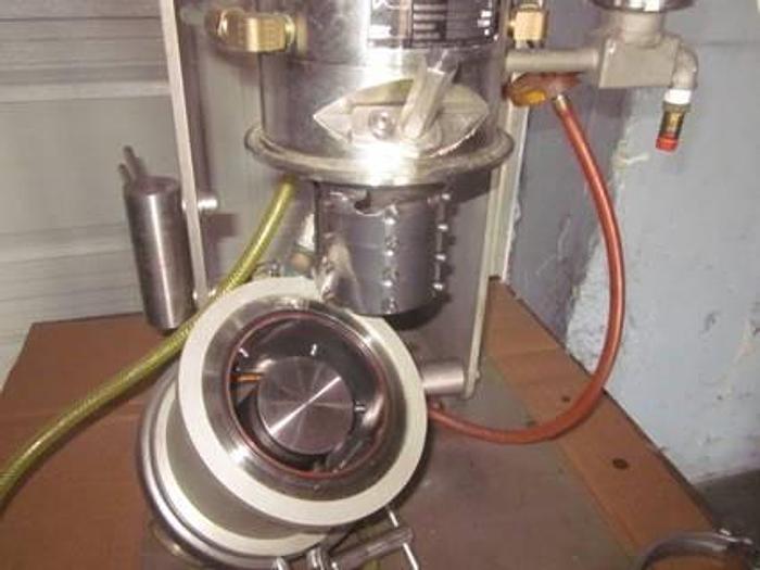 Used DRAIS MANNEHEIM PERL MILL – VERTICAL – S/S (#9581)