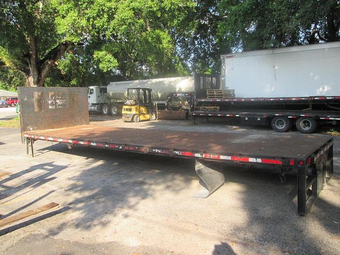 Used Supreme 26' Flatbed Truck Body