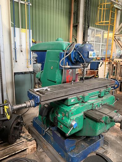 Used Frezarka uniwersalna F1 250