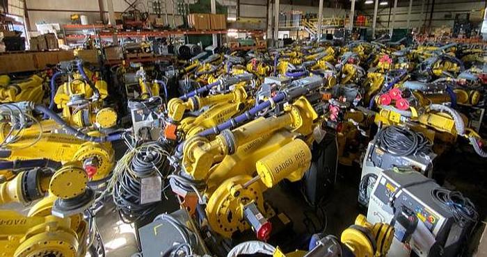 Used FANUC ROBOT LIQUIDATION SALE R2000iB/210F ROBOTS WITH R30iA CONTROLLERS (400) LOW HOUR UNITS AVAILABLE