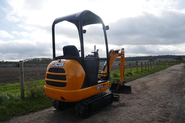 Used 2015 JCB 8014 CTS