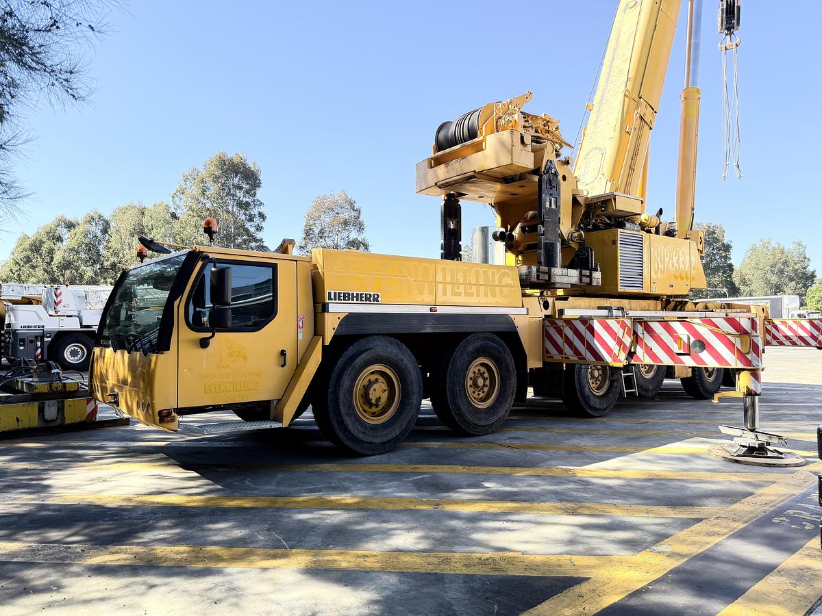 Used 2008 Liebherr LTM 1300 6.1