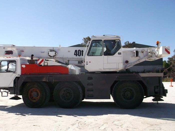 Used Liebherr-LTM 1040/1