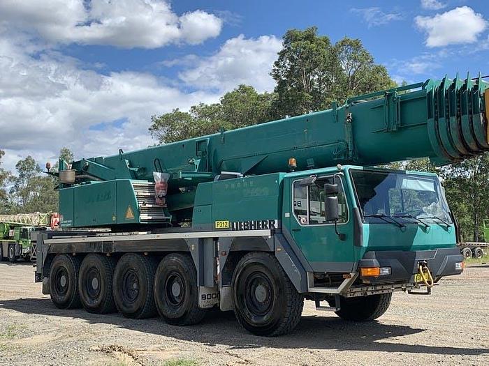 Used Liebherr-LTM 1100-2