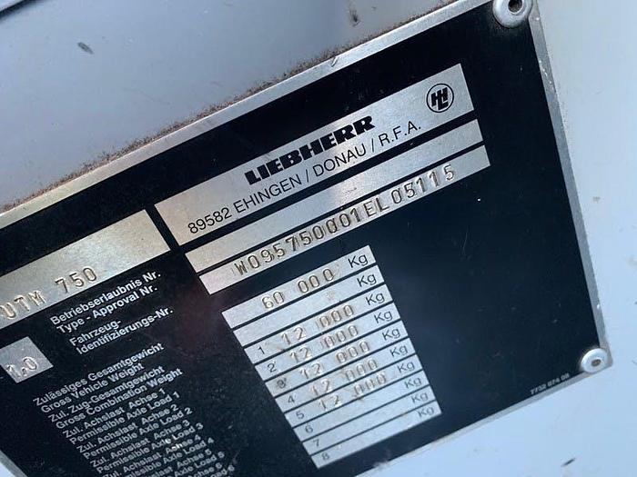 Used Liebherr-LTM 1100-2