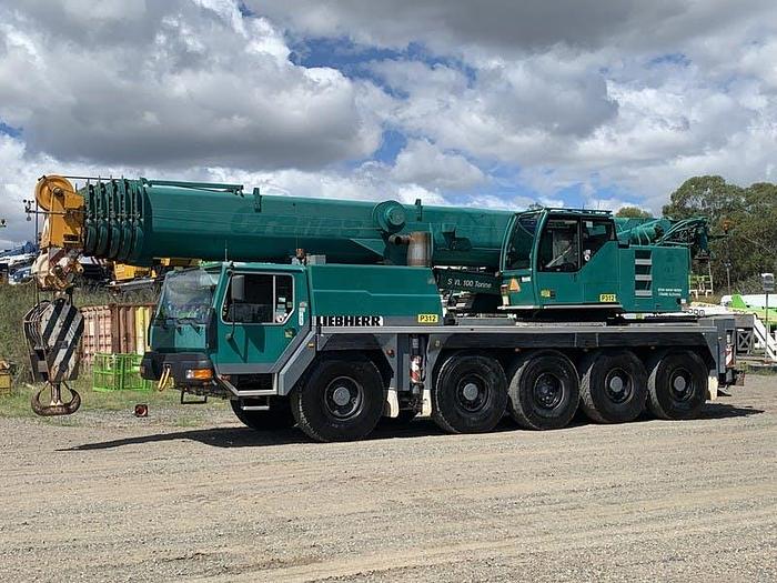 Used Liebherr-LTM 1100-2