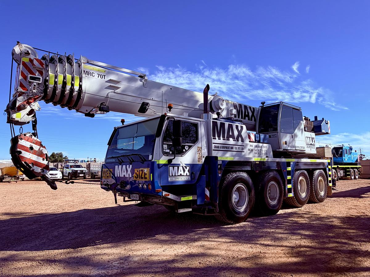 Used 2006 Liebherr LTM 1070-4.1