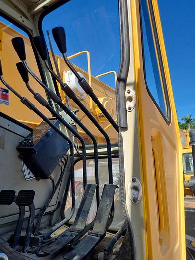 Used Kato -NK 300 E V