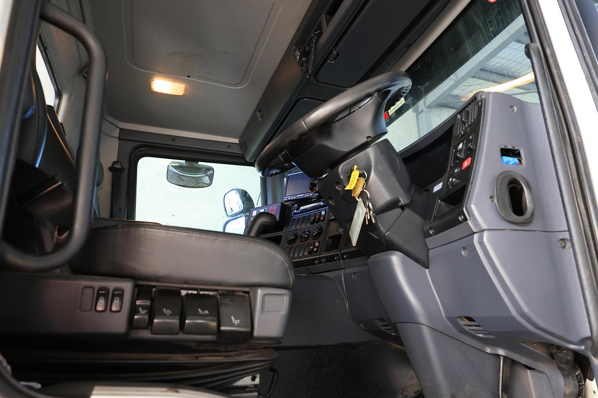 Used 2012 Bronto S38XDT