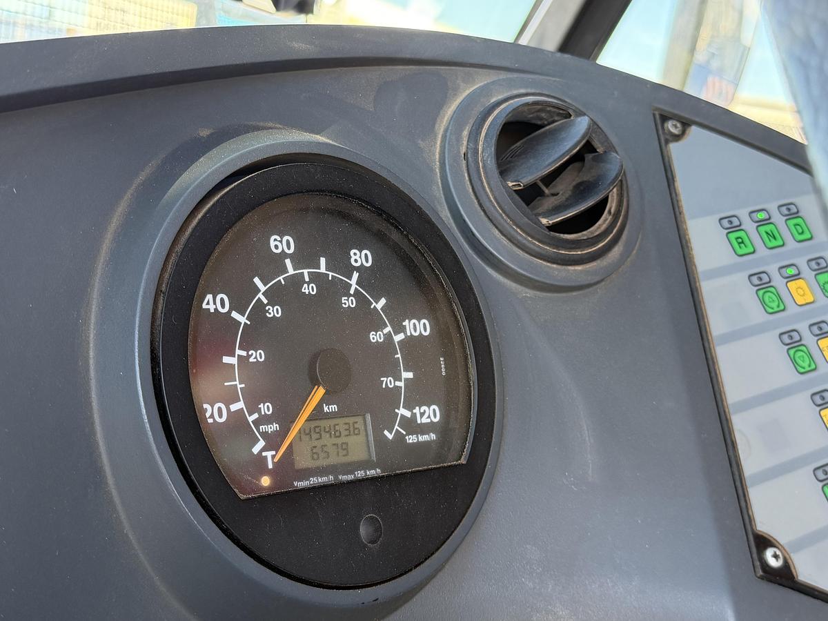 Used 2007 Liebherr LTM 1400-7.1