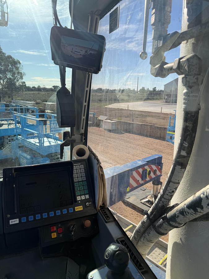 Used 2007 Liebherr LTM 1400-7.1