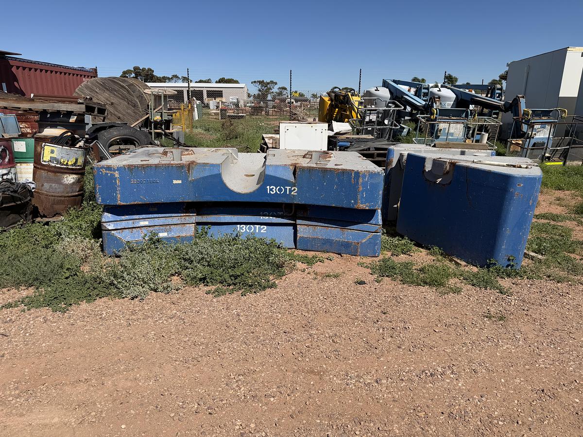 Used 2011 Liebherr LTM 1130-5.1