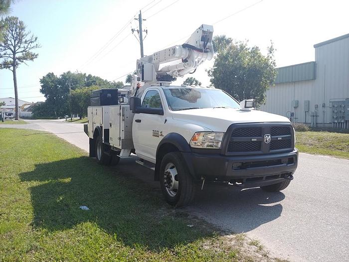 Used Altec AT40-MH 45ft Bucket Boom Truck on 2014 Dodge Ram 5500 Reg Cab Utility Truck