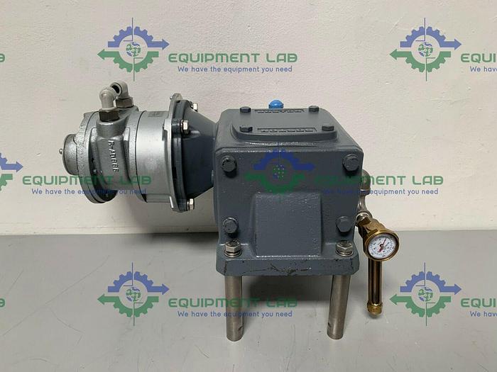 Used Boston Gear F724F-15-B5-6 Gear Reducer W/ Pneumatic Gast 8AM-NRV-11A Motor