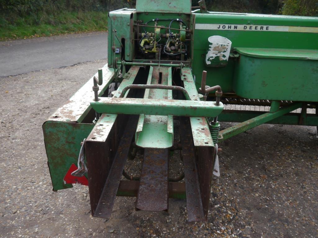 Used John Deere 342 Baler