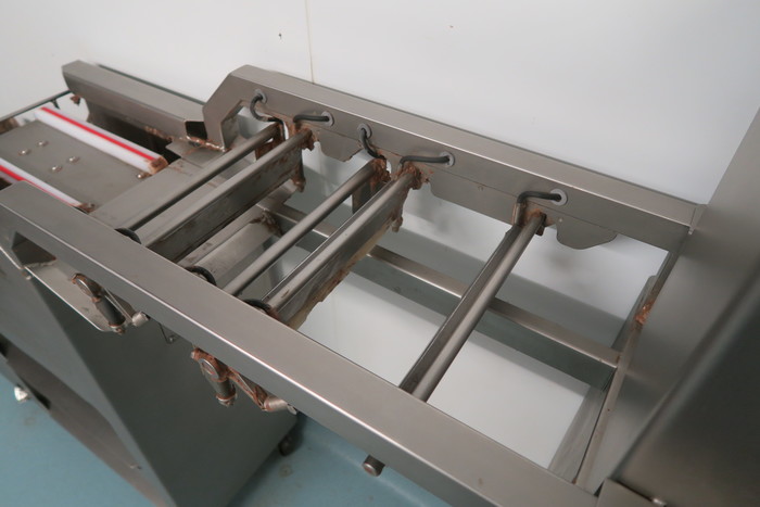 Used Hacos HML240S semi automatic moulding line