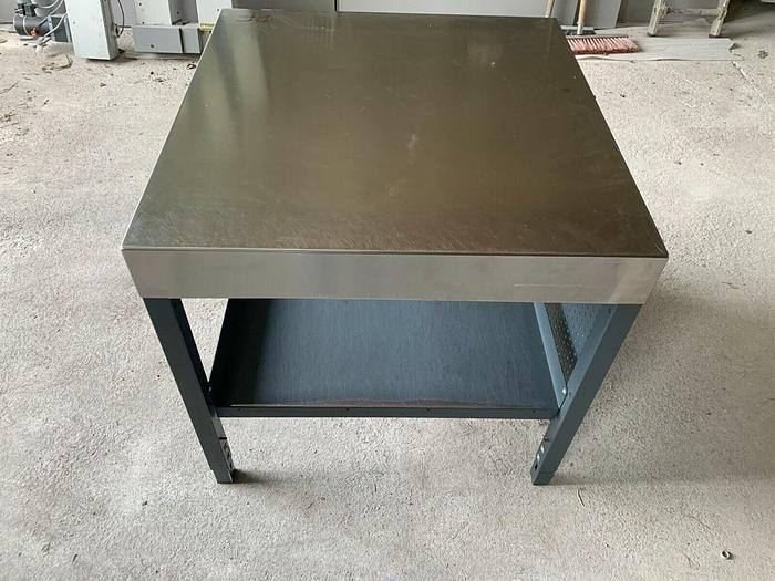 Used Stainless steel table, 77 x 75 x 68,5-86cm, height adjustable , workshop