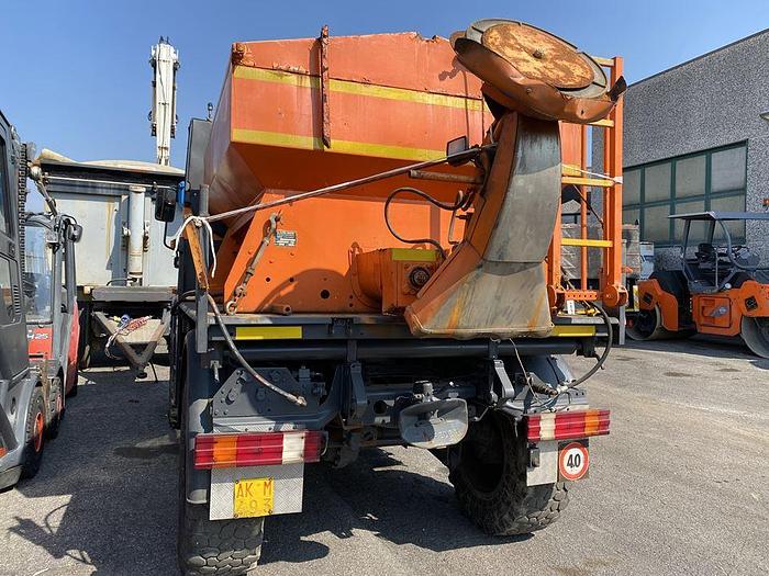 Usato 2001 MERCEDES UNIMOG U300