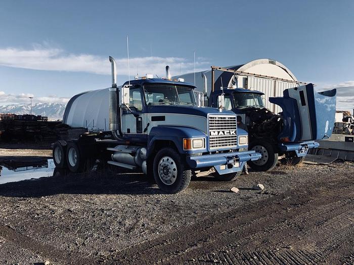 Used 2005 Mack CNN613