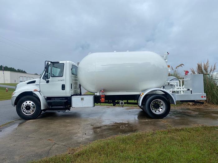 Used 2009 INTERNATIONAL DURASTAR 4300