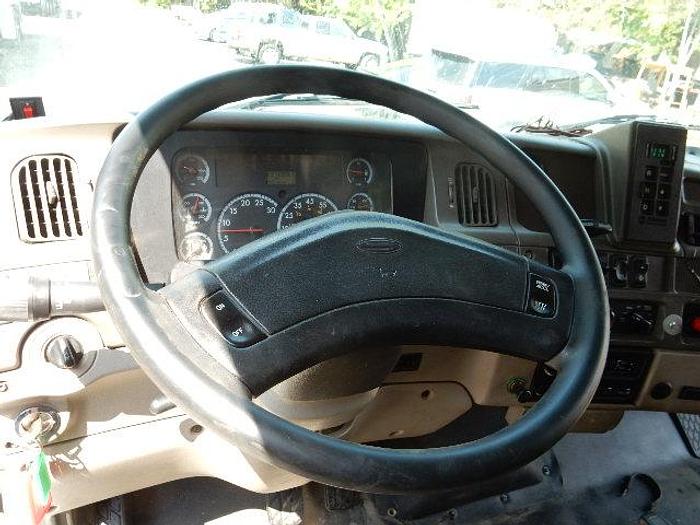 Used 2008 Sterling 9513