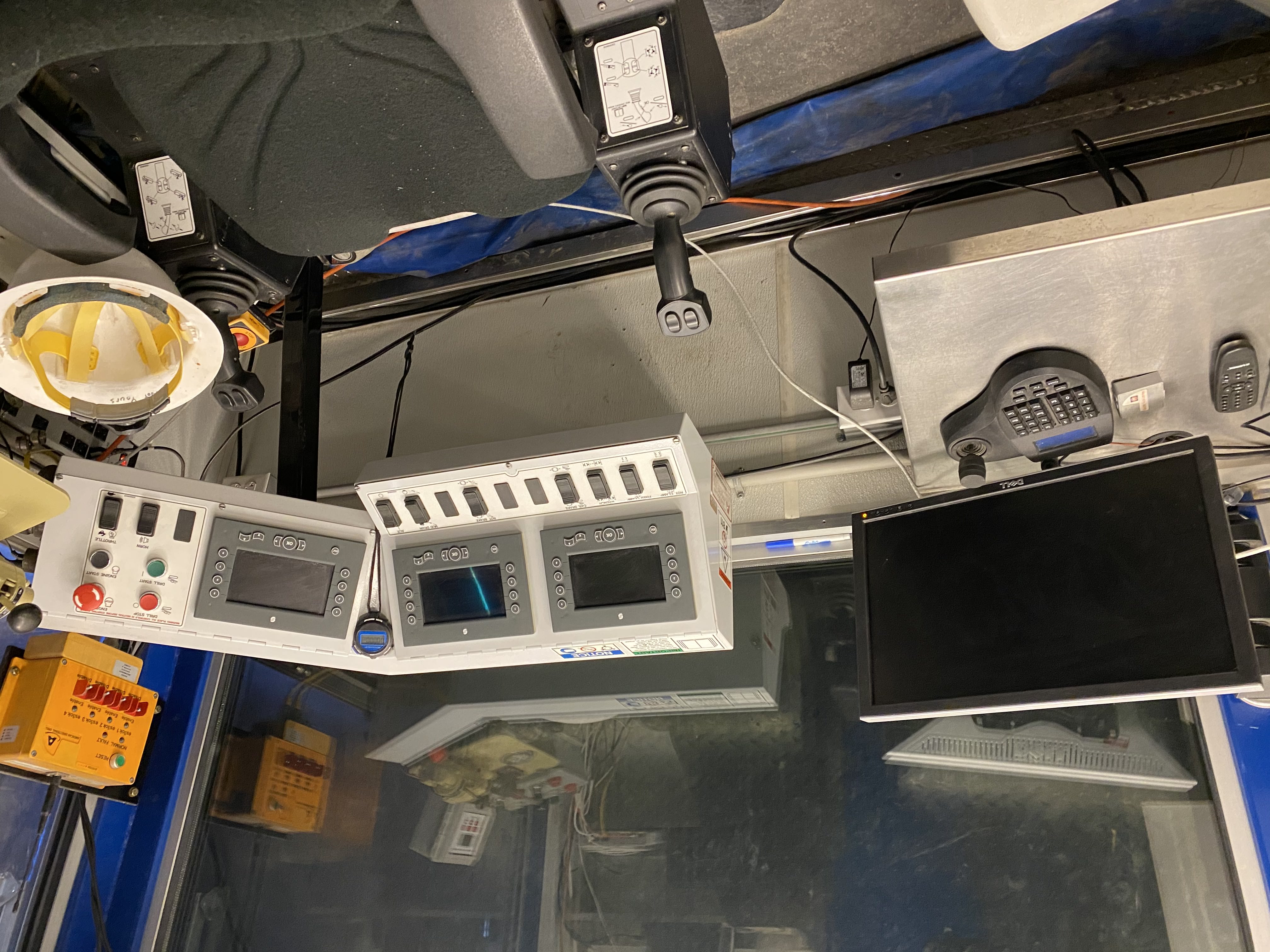 Used American Augers DD-220T Horizontal Directional Drill